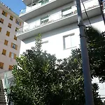 Appartement & Parking *