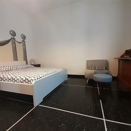 & Parking Appartement Genua