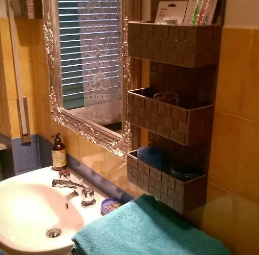 & Parking Apartman Genova